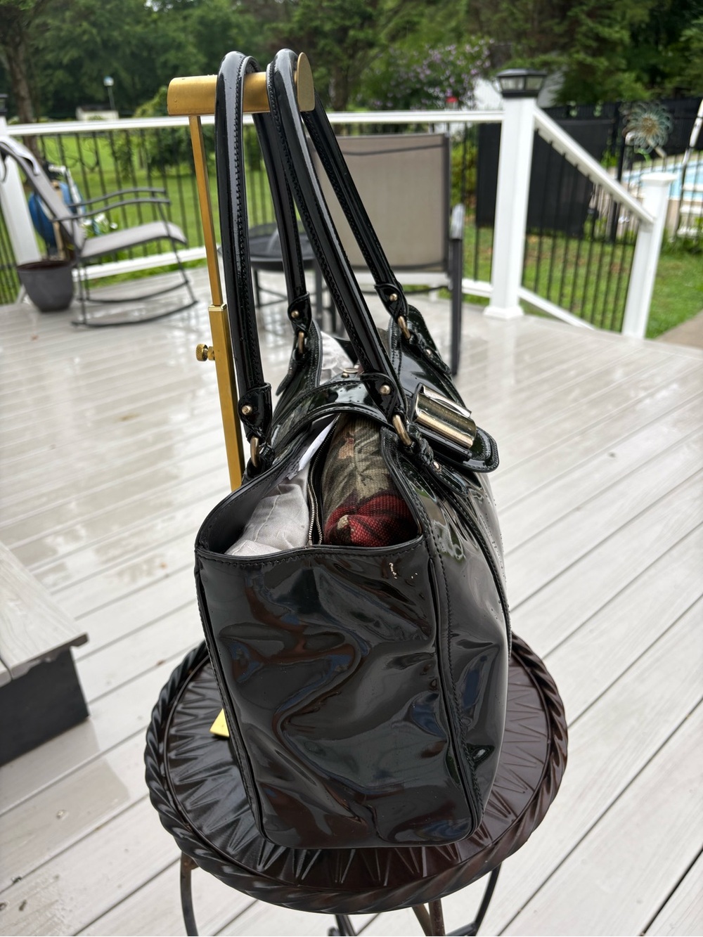 Authentic Salvatore Ferragamo Black Patent Leather Vara Satchel Tote Bag - Picture 4 of 16